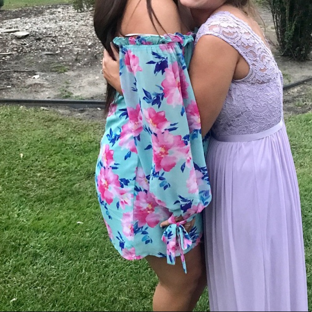 Dress - Picture 4 of 4